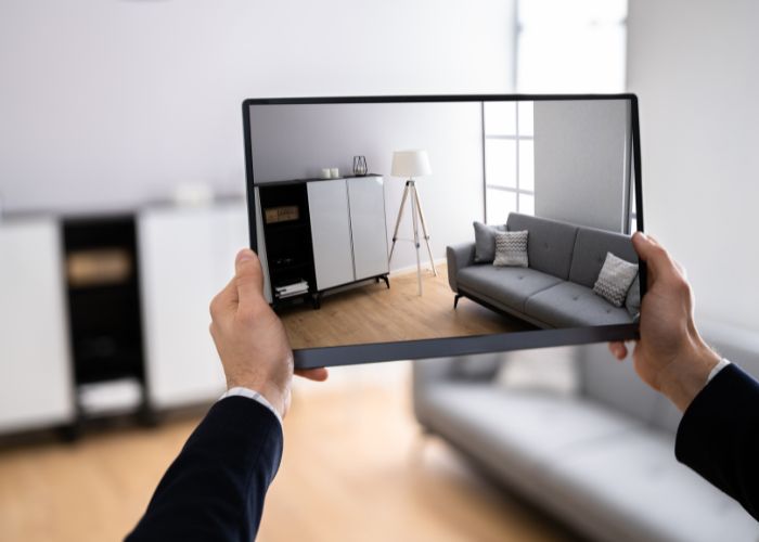 Immersive AR/VR experiences by Kado3D that let clients explore unbuilt spaces.